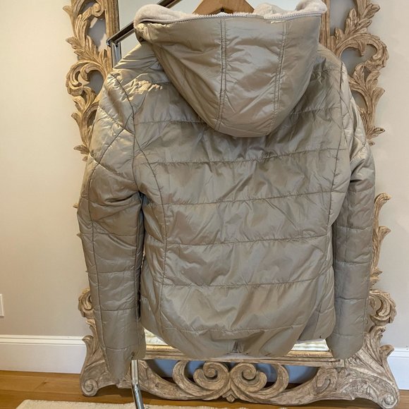 Jacket - Picture 7 of 7